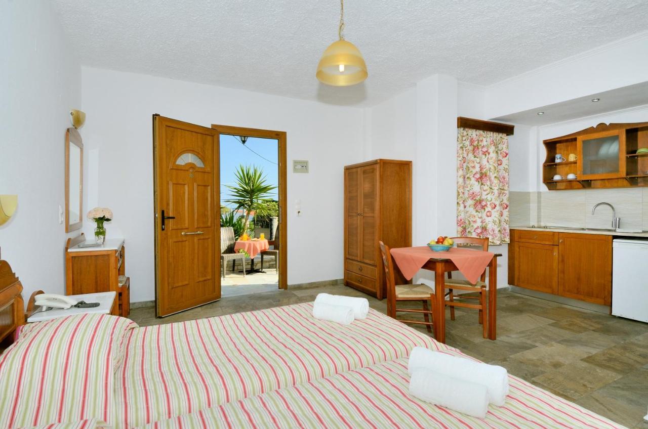 Agrilionas Hotel Marathókampos Exteriör bild