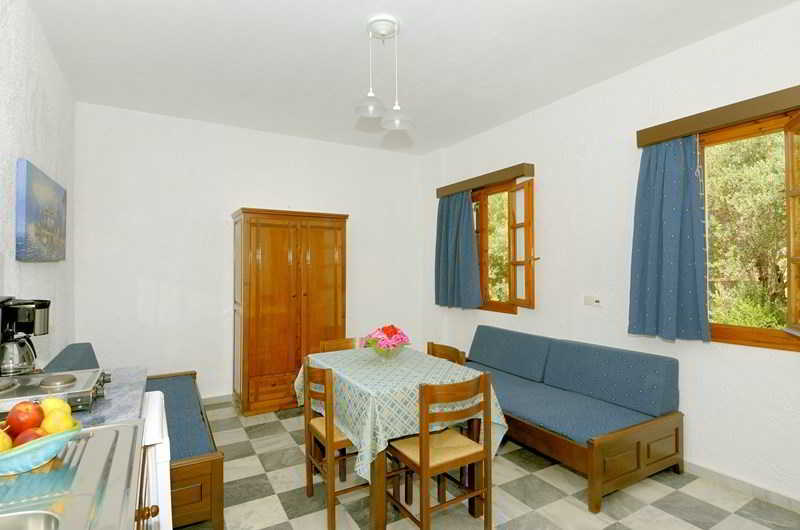Agrilionas Hotel Marathókampos Exteriör bild